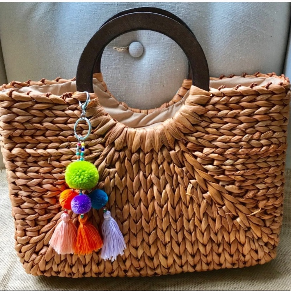 STRAW TOTE
